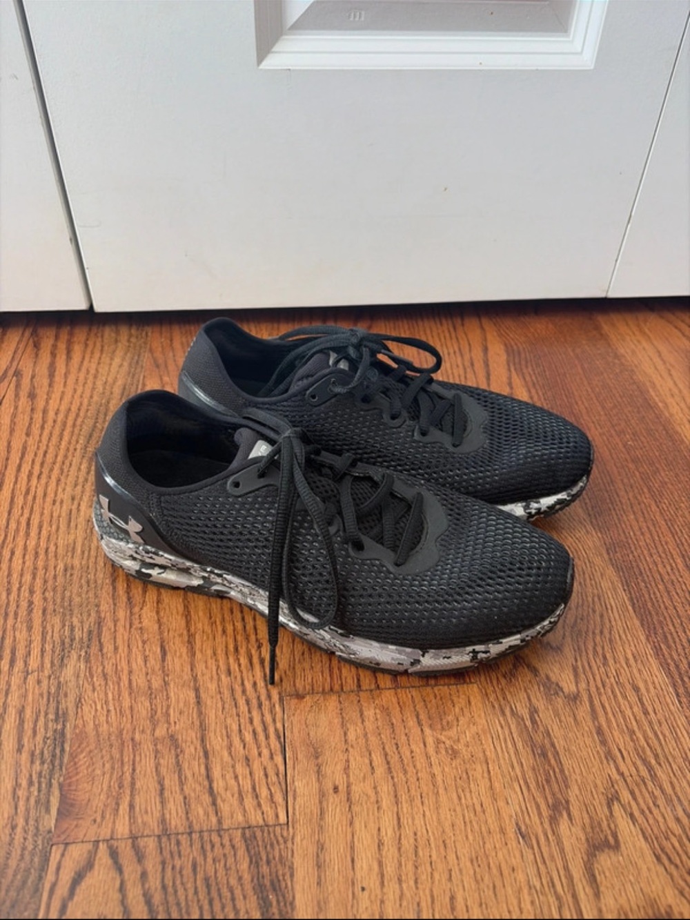Under Armour Men’s Black Athletic Mesh Shoes with Black/White Marbled Sole